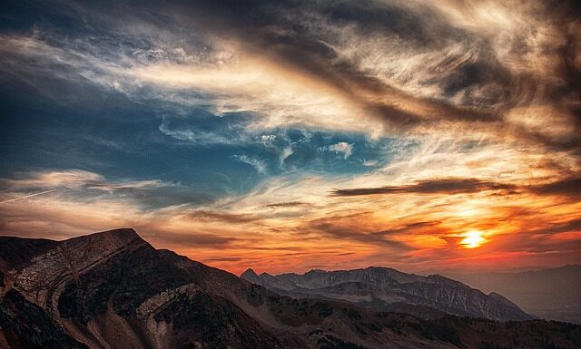 Dlaczego Złota Uliczka? Dlaczego Złota Uliczka?