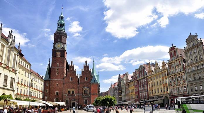 Odkryj uroki Wrocławia z przewodnikiem wrocław rynek